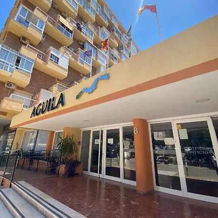Céntrico Con Vistas Y Piscinas Appartamento
